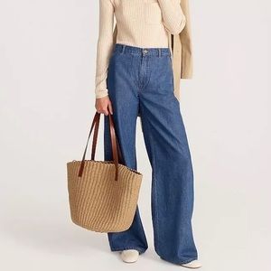 J. CREW WOVEN STRAW MARKET TOTE
Color: NATURAL STRAW